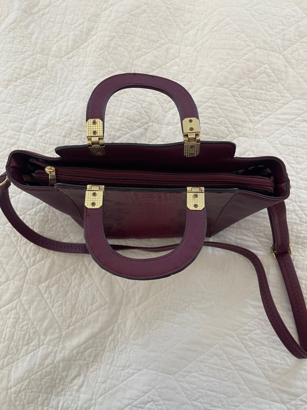 Women's Burgundy Structured Tote with Gold Hardware - Picture 7 of 10